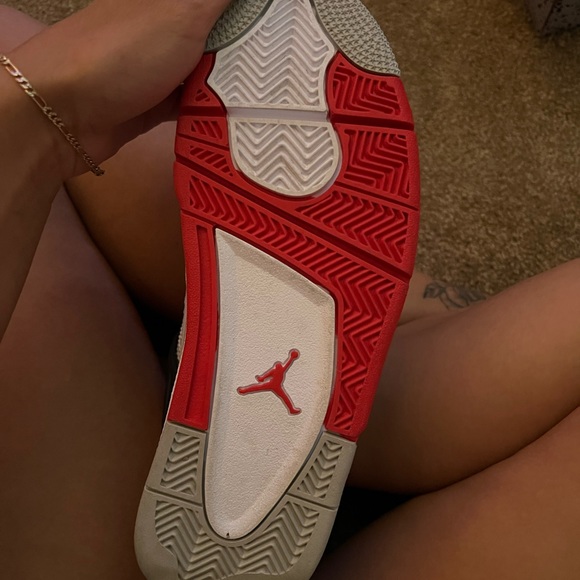 fire red retro jordan 4s - Picture 4 of 5